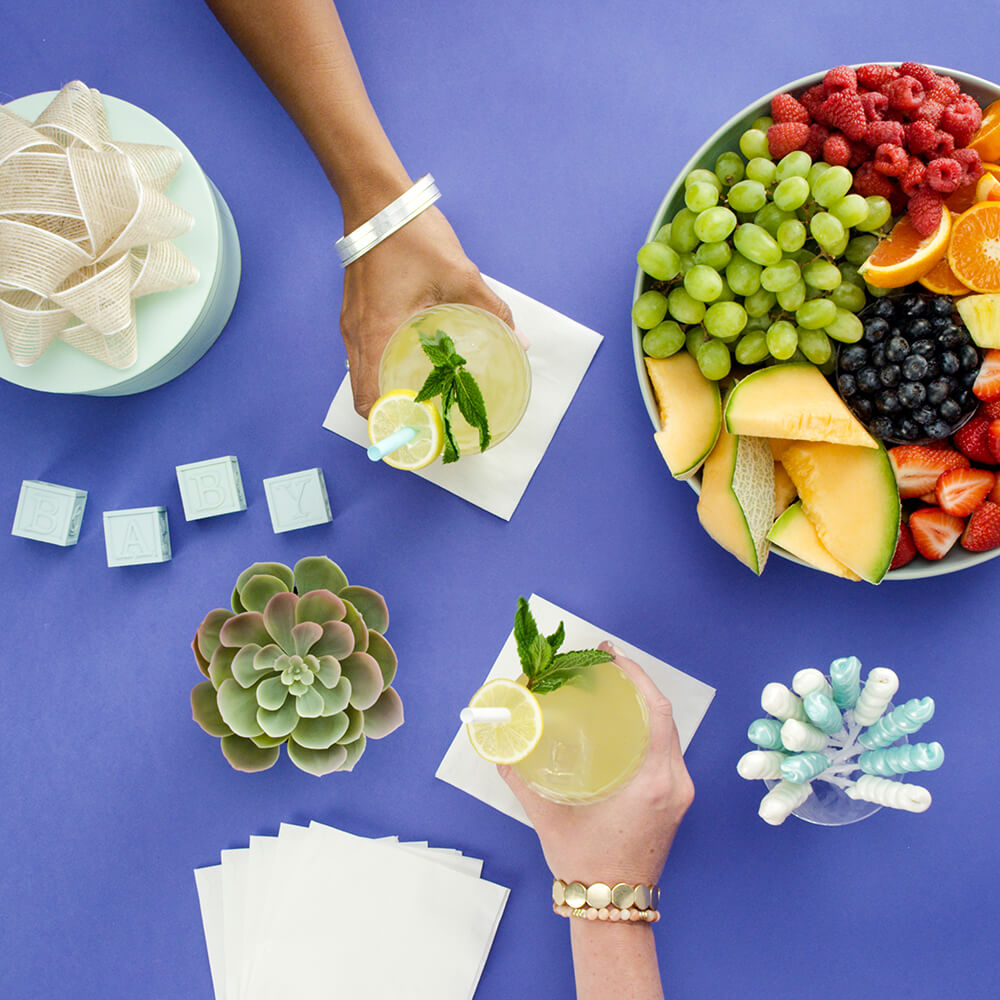 baby shower table setting